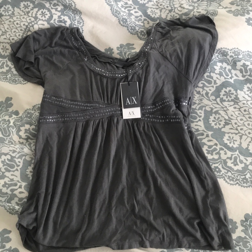 Woman’s Armani exchange top